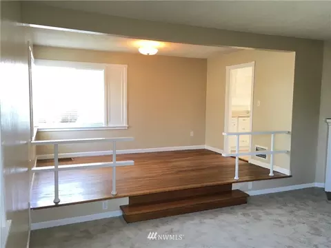 2601 Pine St, Everett, WA 98201 photo 3