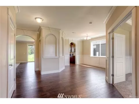 712 Koehler Ave SW, Orting, WA 98360 photo 2