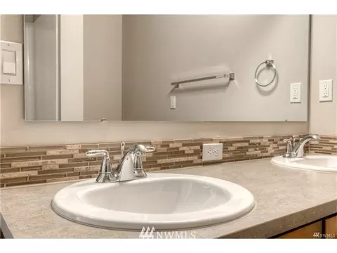 712 Koehler Ave SW, Orting, WA 98360 photo 12