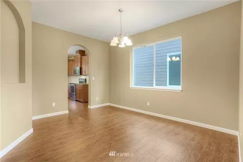 712 Koehler Ave SW, Orting, WA 98360 photo 4