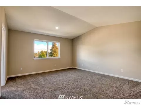 710 Koehler Ave SW, Orting, WA 98360 photo 6
