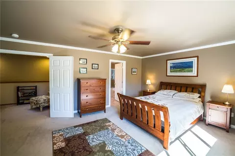 16111 40th Ave SE, Bothell, WA 98012 photo 11
