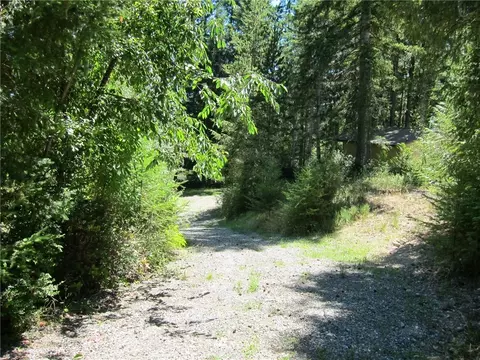 323 Emerald Lake Dr W, Grapeview, WA 98526 photo 6