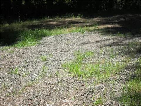 323 Emerald Lake Dr W, Grapeview, WA 98526 photo 9
