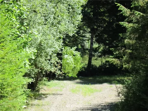 323 Emerald Lake Dr W, Grapeview, WA 98526 photo 7