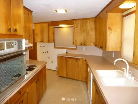 895 River Rd, Sequim, WA 98382 photo 7