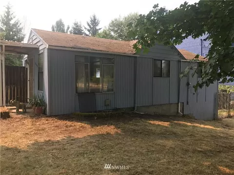 12009 S 68th Ave S, Seattle, WA 98178 photo 3