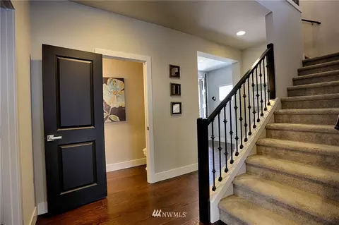 16924 1st Ave W, Bothell, WA 98012 photo 23