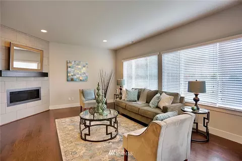 16924 1st Ave W, Bothell, WA 98012 photo 9