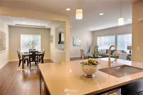 16924 1st Ave W, Bothell, WA 98012 photo 4