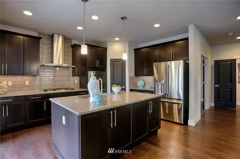 16924 1st Ave W, Bothell, WA 98012 photo 5