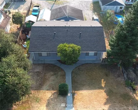 1523 Maple St, Everett, WA 98201 photo 1