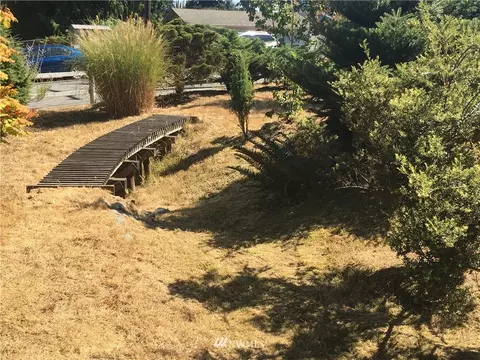 6418 Berkshire Dr, Everett, WA 98203 photo 16