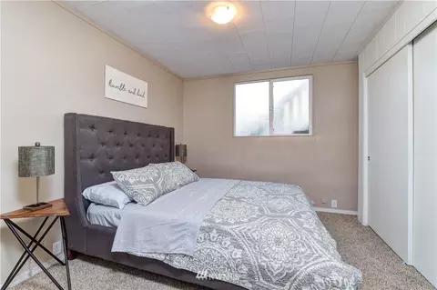 2120 Rockefeller Ave, Everett, WA 98201 photo 5