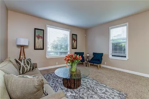 2120 Rockefeller Ave, Everett, WA 98201 photo 2