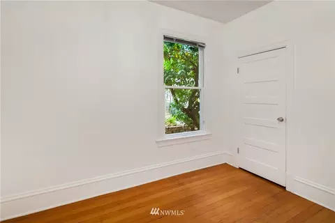 528 11th Ave E, Seattle, WA 98102 photo 9