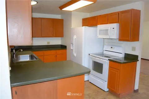 10504 16th Pl W, Everett, WA 98204 photo 8