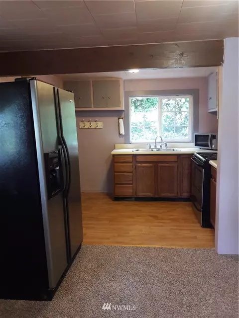 907 70th Ave E, Milton, WA 98354 photo 3