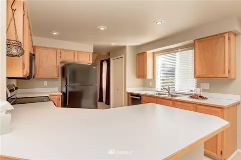 15416 64th St E, Sumner, WA 98390 photo 9