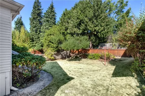 552 N 73rd St, Seattle, WA 98103 photo 21