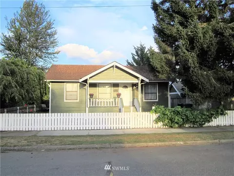 1731 Harding St, Enumclaw, WA 98022 photo 1