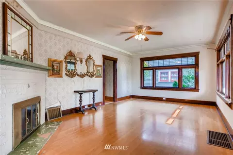 445 24th Ave E, Seattle, WA 98112 photo 6