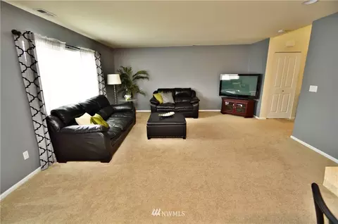 2411 193rd St E, Spanaway, WA 98387 photo 4