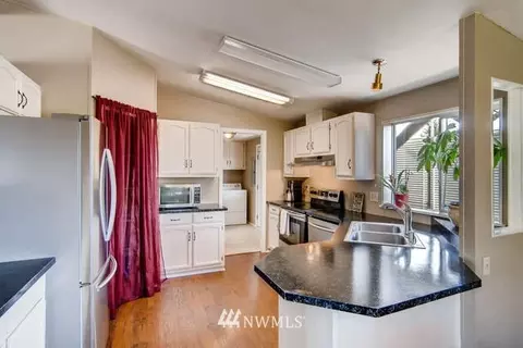 19726 126th Ave NE, Bothell, WA 98011 photo 3