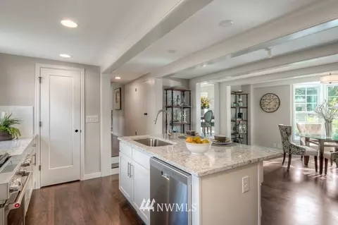 10821 NE 190th Pl, Bothell, WA 98011 photo 9