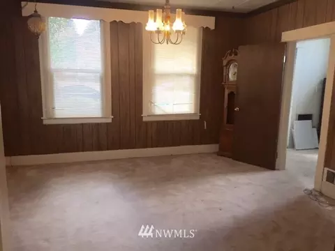 2501 Walnut St, Everett, WA 98201 photo 3