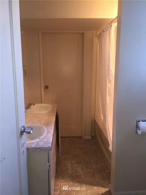 2501 Walnut St, Everett, WA 98201 photo 6
