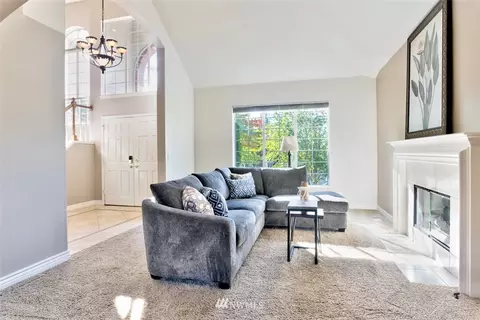 10202 NE 155th Pl, Bothell, WA 98011 photo 4