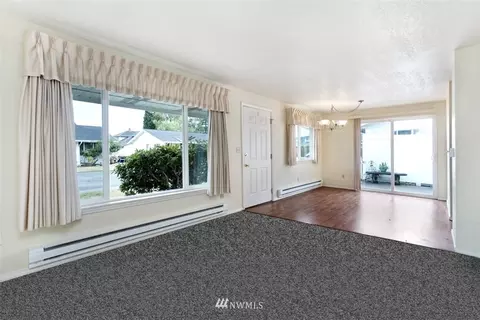 1525 Florence St #10, Enumclaw, WA 98022 photo 4