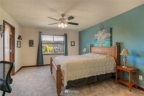 1605 Riddell Ave NE, Orting, WA 98360 photo 11