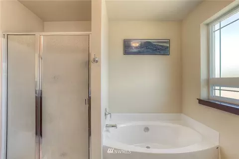 1605 Riddell Ave NE, Orting, WA 98360 photo 13