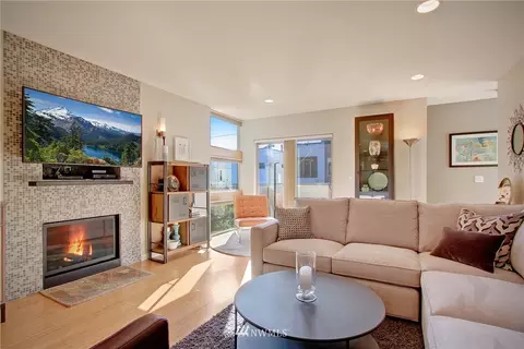 910 29th Ave S, Seattle, WA 98144 photo 3
