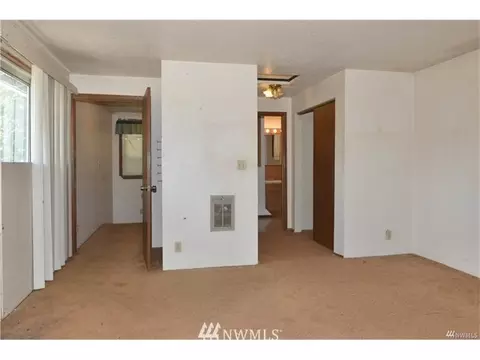 6431 Olympic Dr, Everett, WA 98203 photo 9