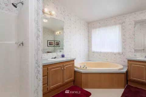 24128 SE 440th St, Enumclaw, WA 98022 photo 8