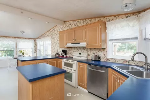 24128 SE 440th St, Enumclaw, WA 98022 photo 2