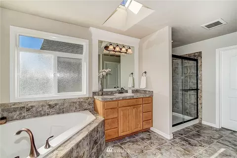 4004 215th St SE, Bothell, WA 98021 photo 16