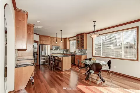 4004 215th St SE, Bothell, WA 98021 photo 9
