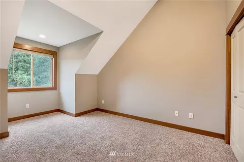 525 E 3rd St, Sumas, WA 98295 photo 19