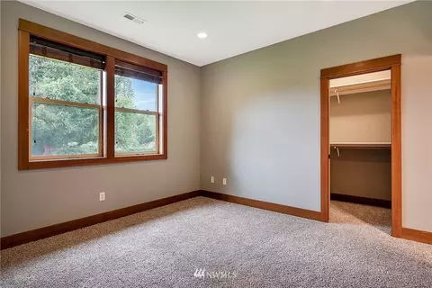 525 E 3rd St, Sumas, WA 98295 photo 14