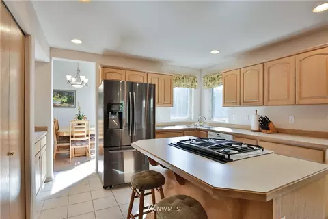 2942 Terry Ln, Enumclaw, WA 98022 photo 10
