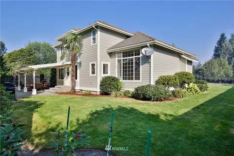 2942 Terry Ln, Enumclaw, WA 98022 photo 2