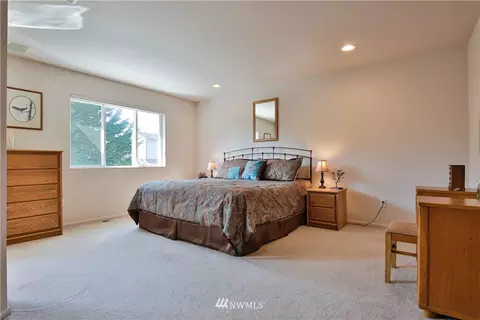 2942 Terry Ln, Enumclaw, WA 98022 photo 15