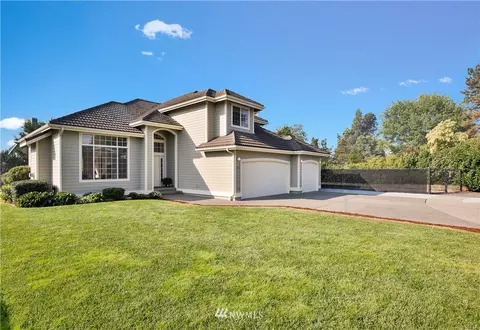 2942 Terry Ln, Enumclaw, WA 98022 photo 1