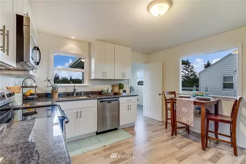 2115 Pine St, Everett, WA 98201 photo 6