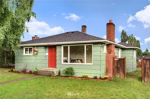 2115 Pine St, Everett, WA 98201 photo 1