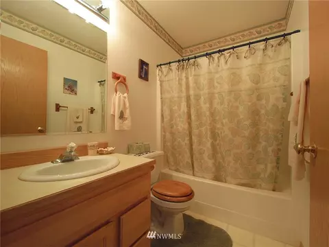 1572 Marine Dr, Sequim, WA 98382 photo 12